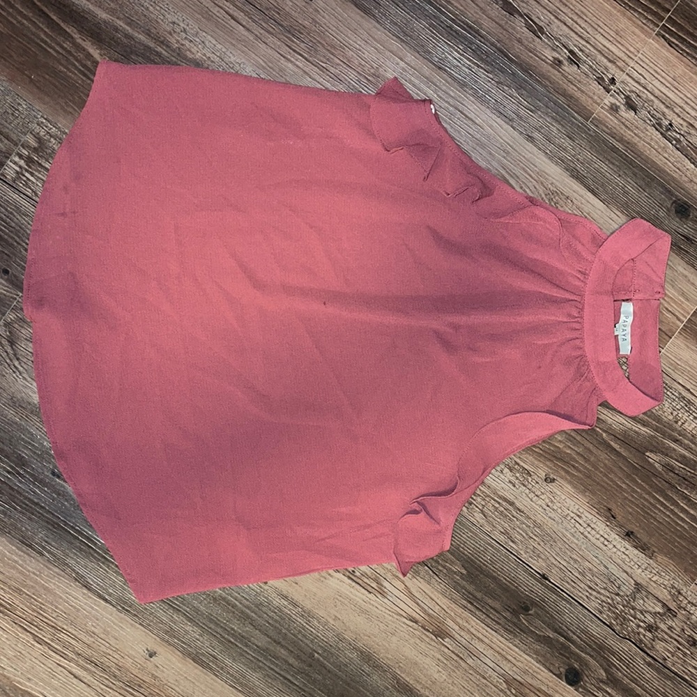 Cute sleeveless top